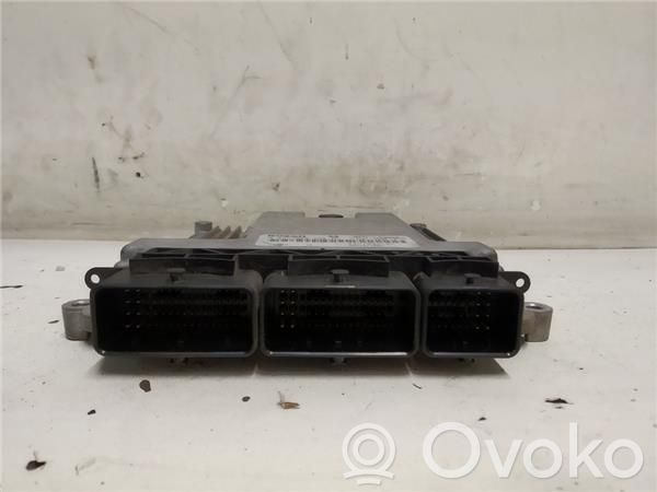 Engine control unit/module ECU   237102213R,237104128R
