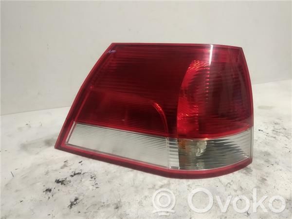 Opel Vectra C Takavalon polttimo 