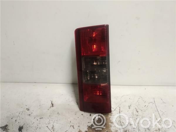 Lámpara de faros/luces traseros   84421941