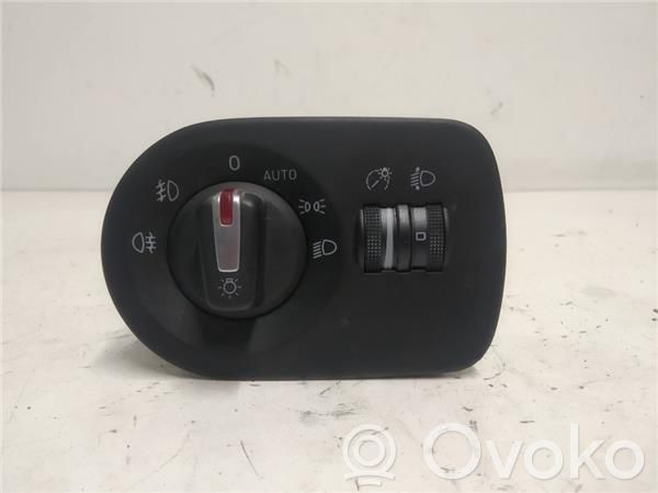 Seat Leon (1P) Interruptor de luz 
