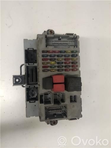Fiat Punto (188) Fuse module 