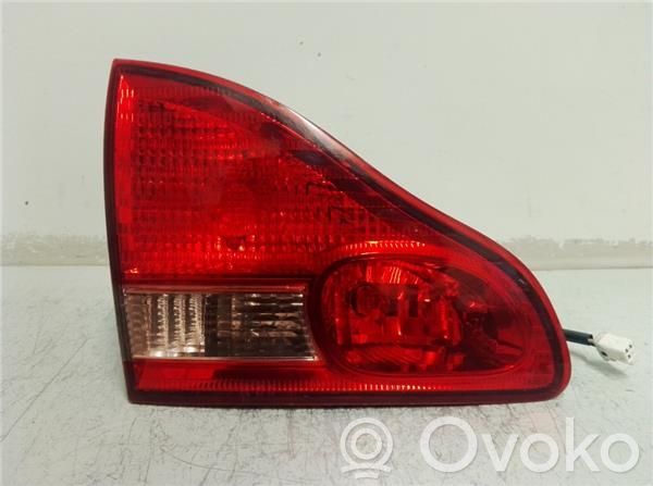 Toyota Avensis Verso Żarówka lampy tylnej 