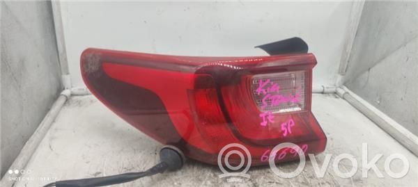 KIA Stonic Luz trasera/de freno 
