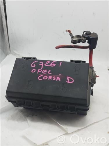 Fuse box set   13217392EF,13217392EF