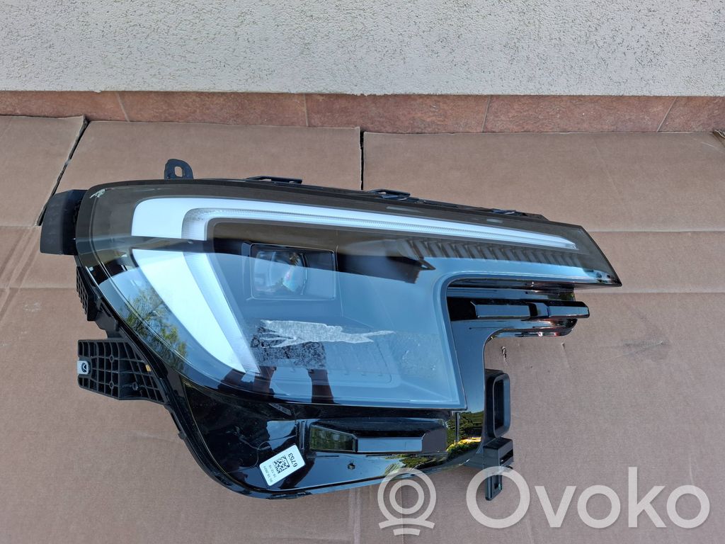 Ford Explorer EV Phare frontale 