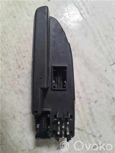 Electric window control switch   61318368952