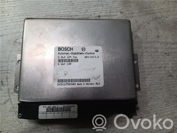 BMW 5 E39 Engine control unit/module 