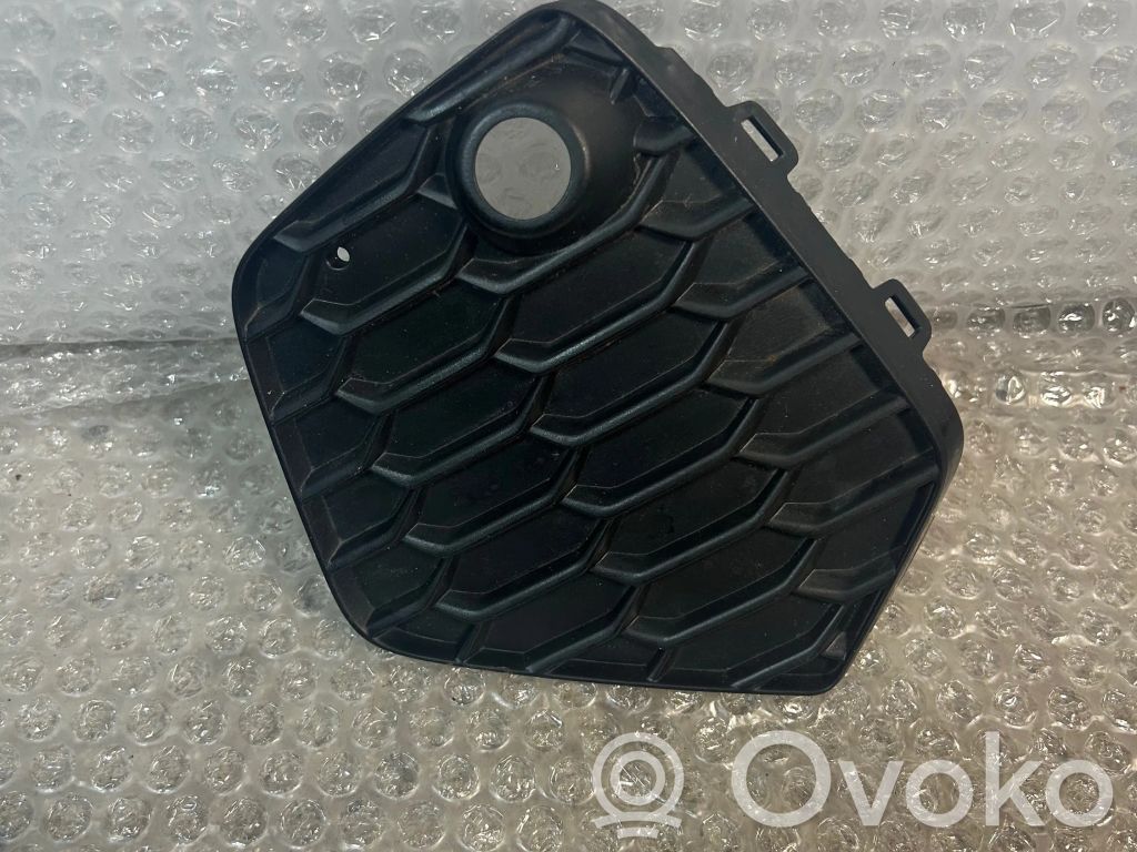 Audi A3 8Y Front bumper lower grill 