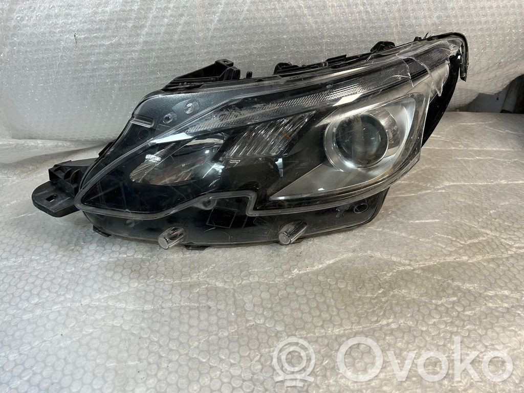 Lampa przednia   9825313980