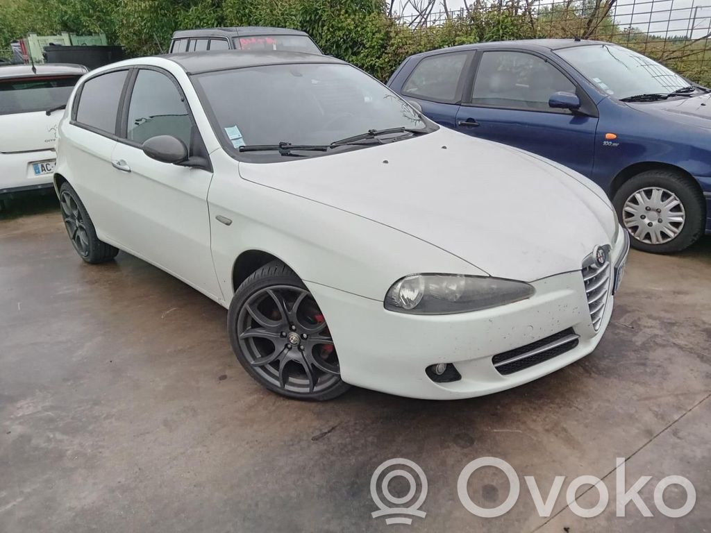 Alfa Romeo 147 Etujarrusatula 