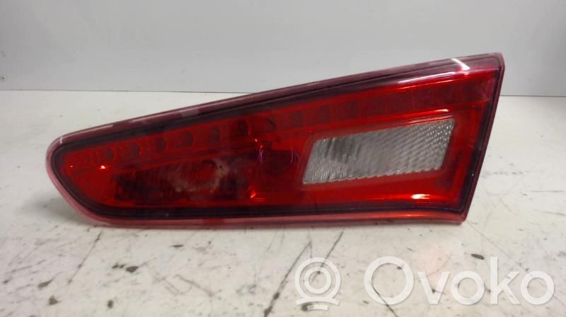 Alfa Romeo Giulietta Takaluukun takavalot 