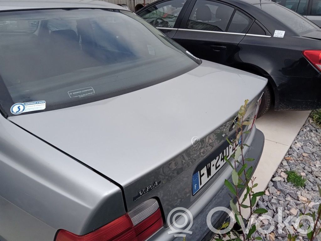 BMW 3 E36 Puerta del maletero/compartimento de carga 