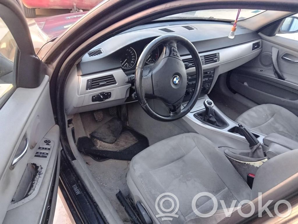 BMW 3 E90 E91 Panelis 