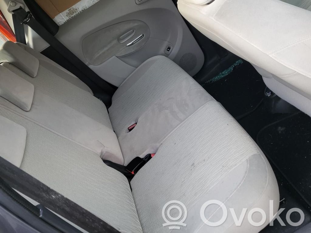 Citroen C3 Picasso Cinturón trasero 