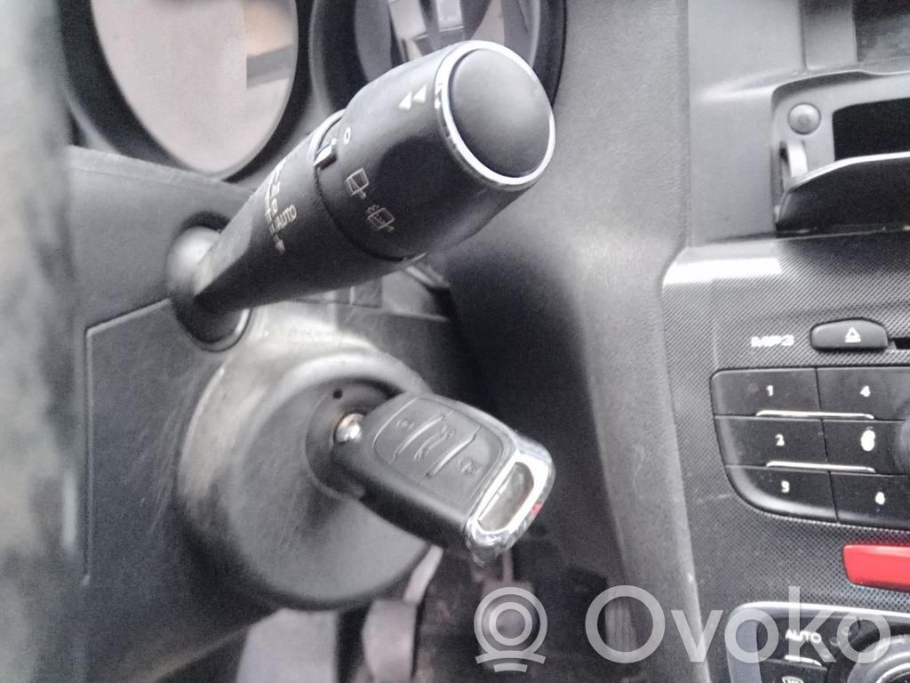 Citroen C4 II Ignition lock 