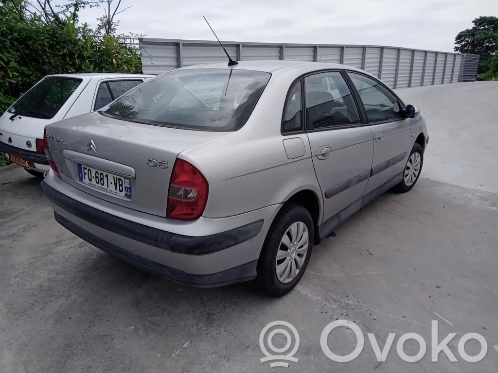 Citroen C5 Takajarrusatula 