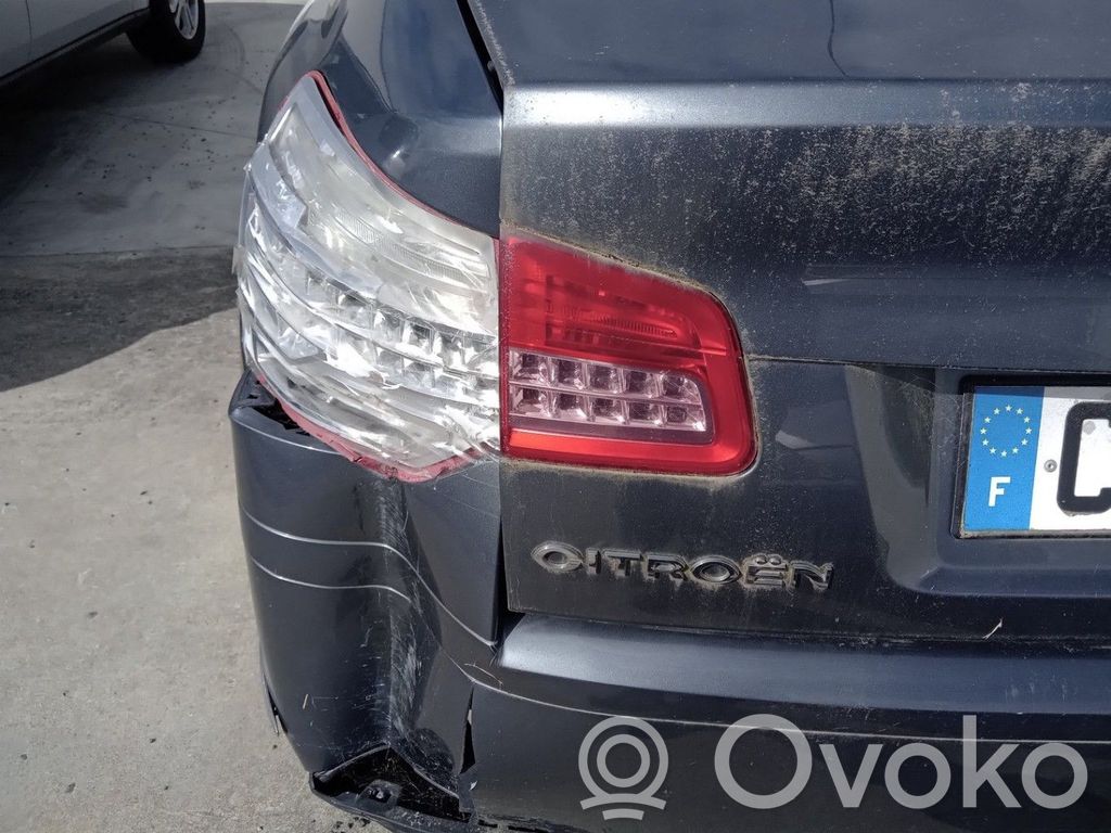 Citroen C5 Lampy tylnej klapy bagażnika 