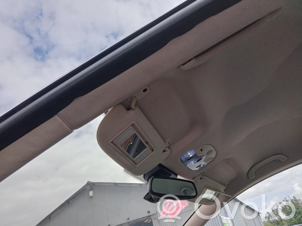 Citroen C6 Front seat light 