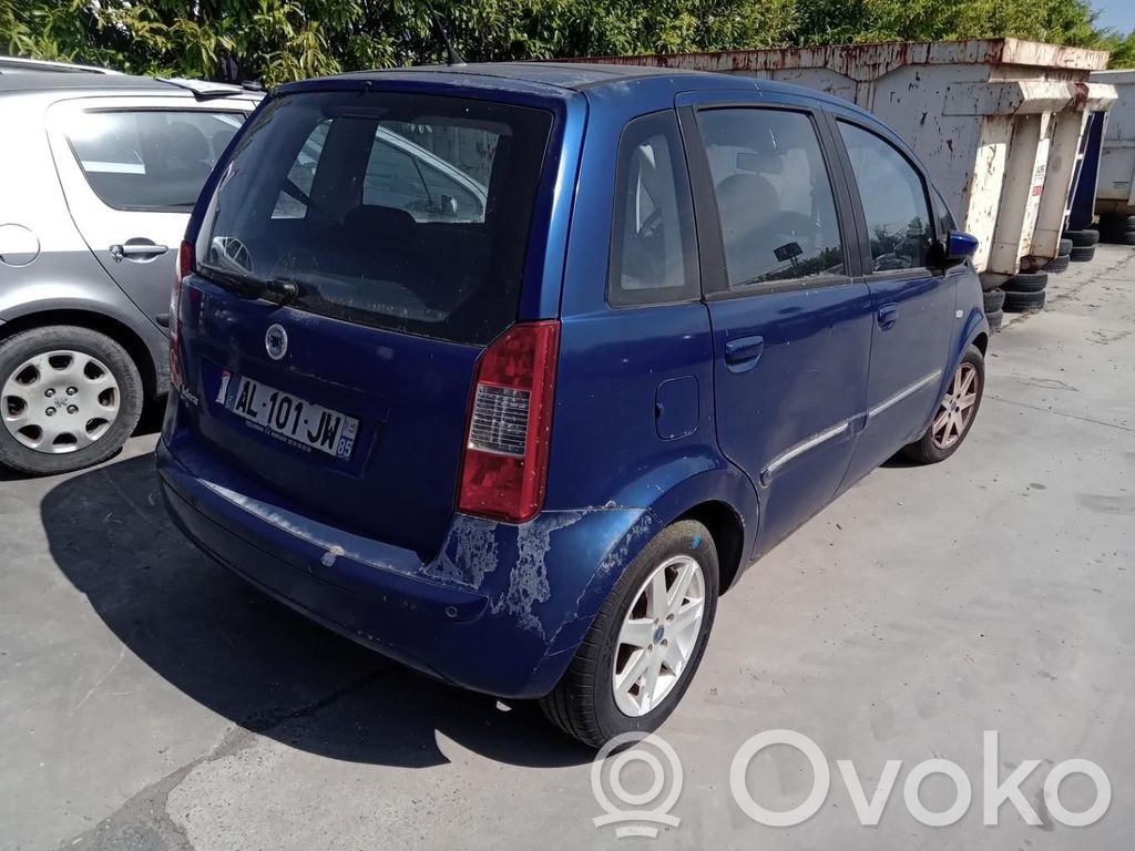 Fiat Idea Vetro del finestrino della portiera posteriore 