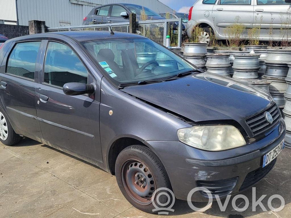 Fiat Punto (188) Zamek drzwi przednich 