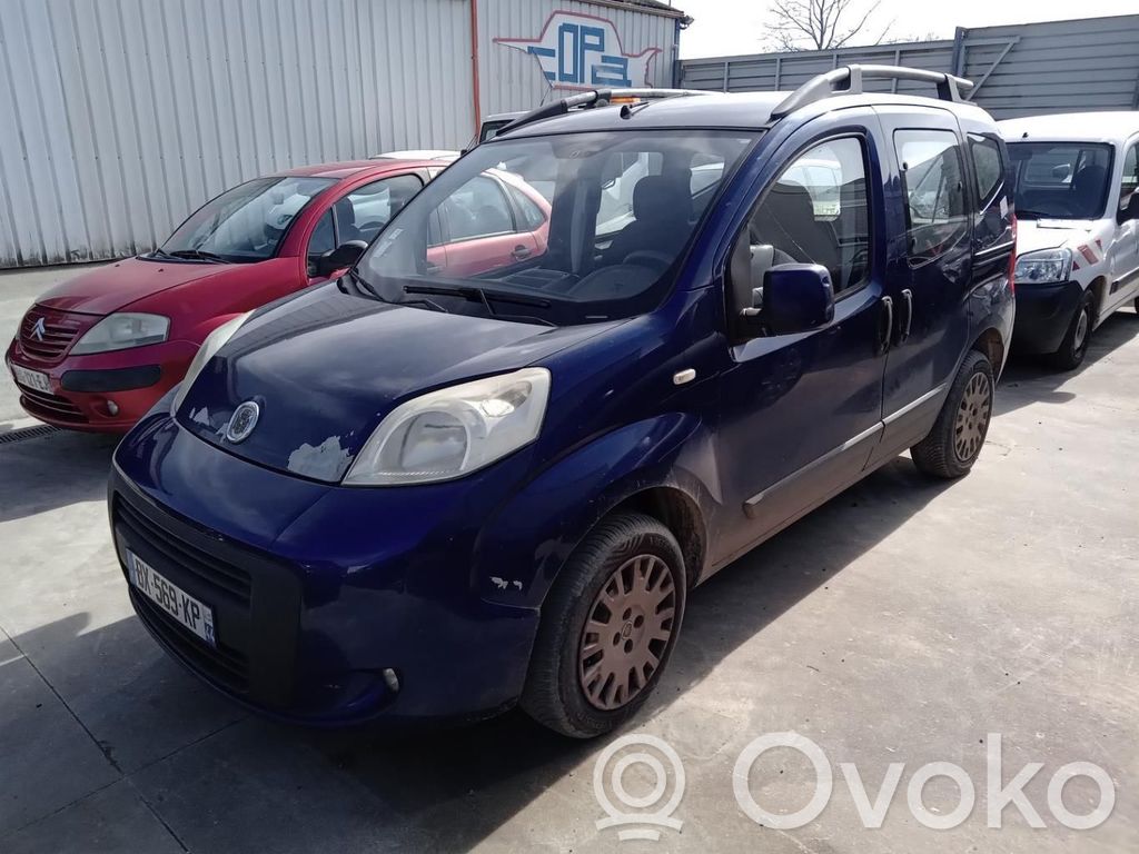 Fiat Qubo Manualne lusterko boczne drzwi przednich 