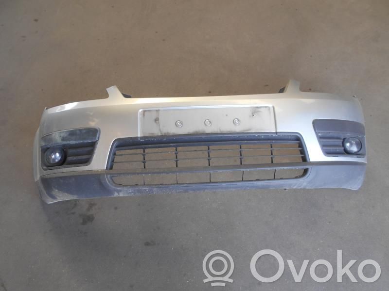 Ford C-MAX I Front bumper 