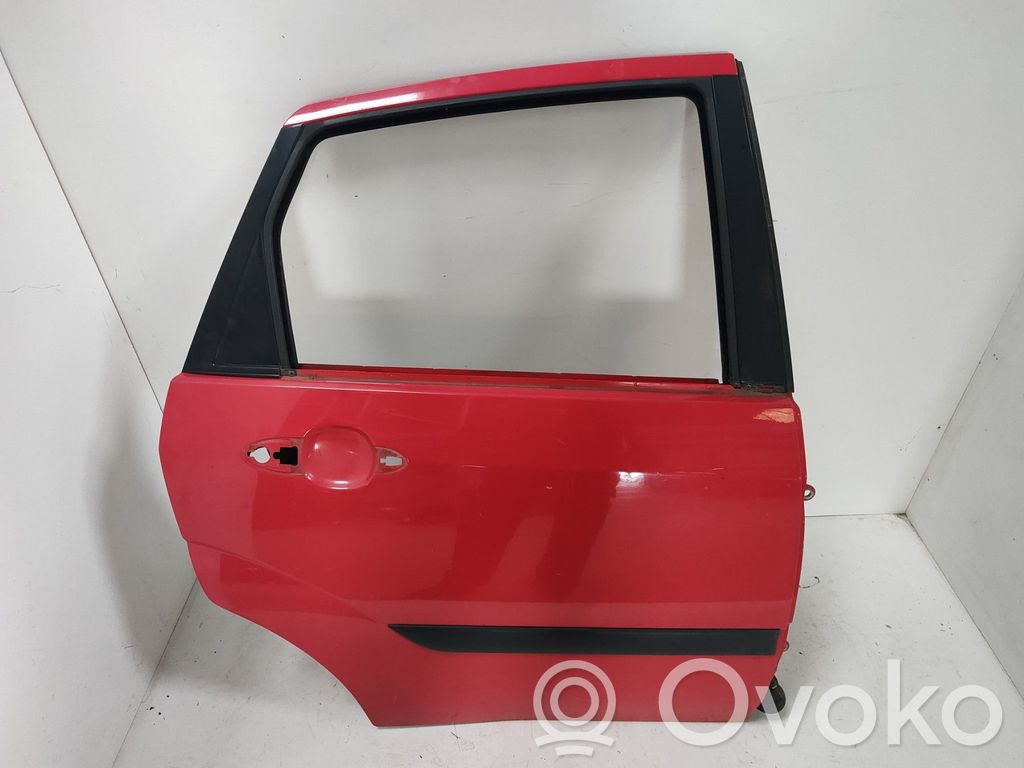 Ford Focus Galinės durys 