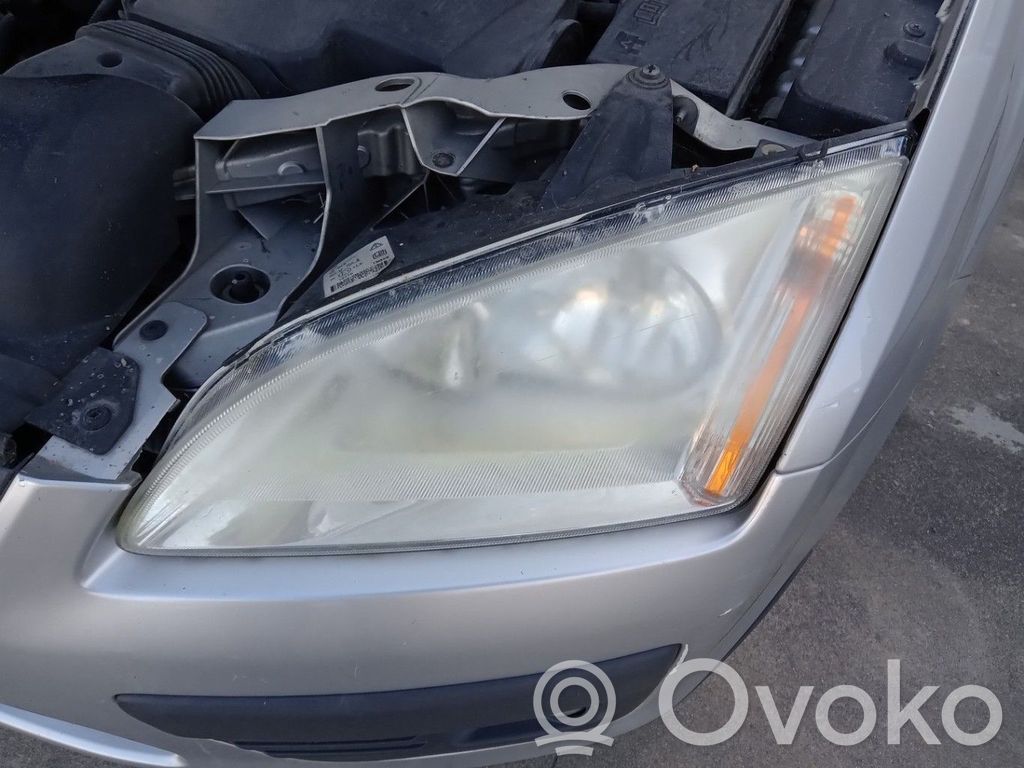 Ford Focus Faro/fanale 