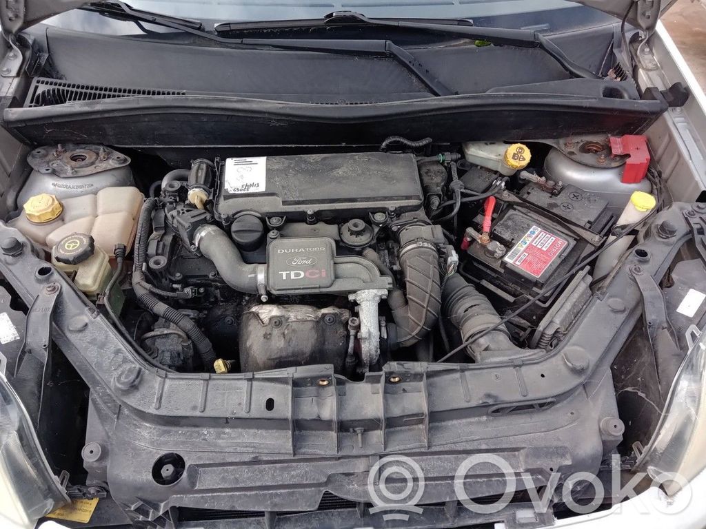 Ford Fusion Jäähdyttimen kehyksen suojapaneeli 