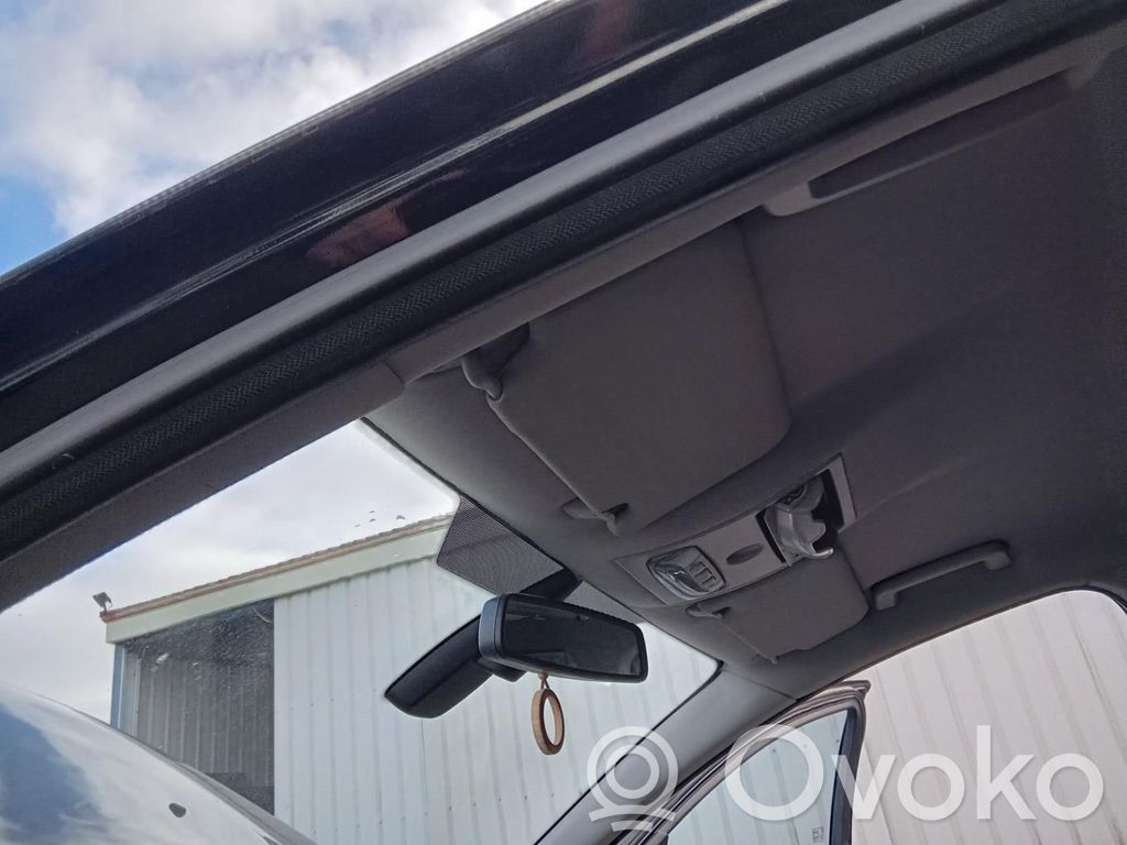 Ford Mondeo MK IV Front seat light 