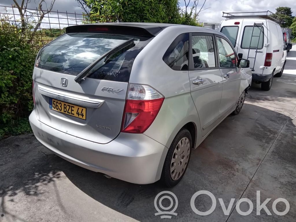 Honda FR-V Aizmugurējais lukturis virsbūvē 