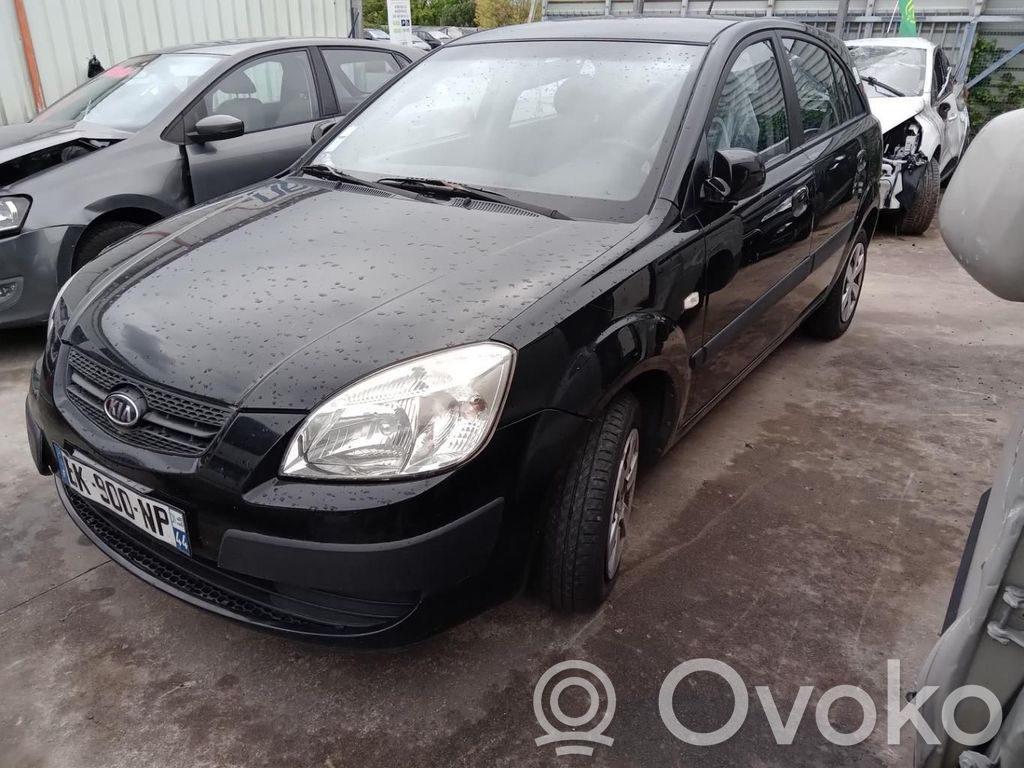 KIA Rio Scheinwerfer 