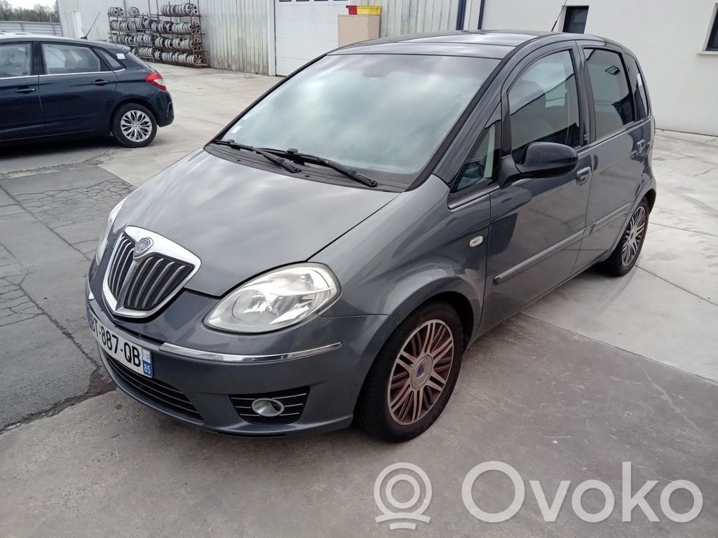 Lancia Musa Etuvetoakseli 