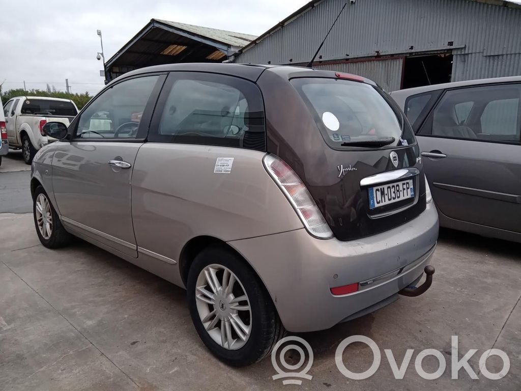 Lancia Ypsilon Galinės važiuoklės komplektas 