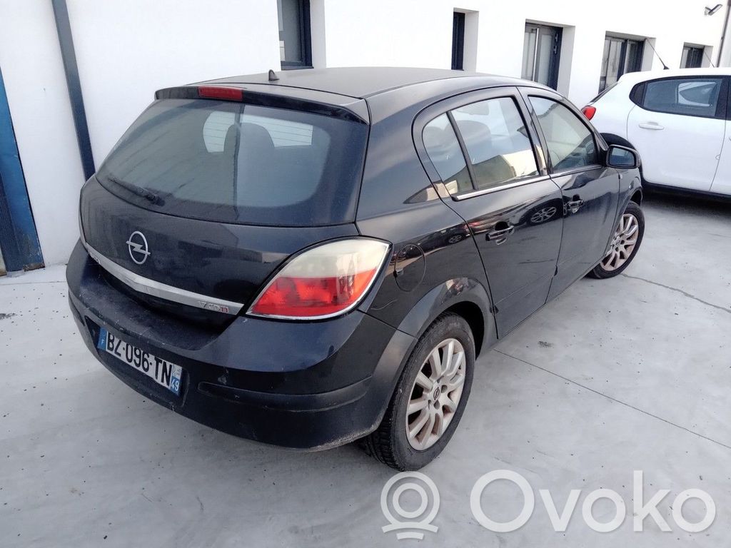 Opel Astra H Juego de montaje de la suspensión trasera 