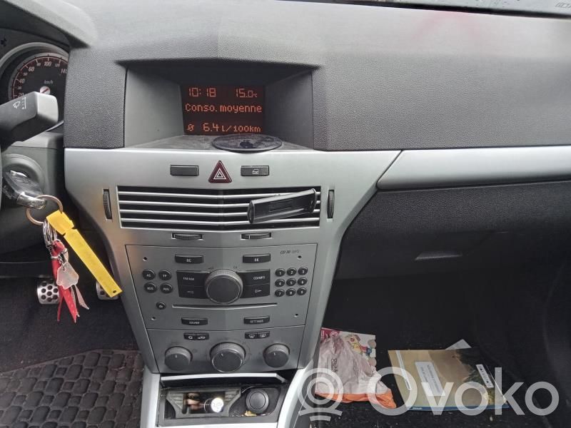 Opel Astra H Juego guantera 