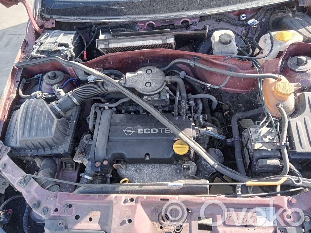 Opel Corsa C Ģenerators 