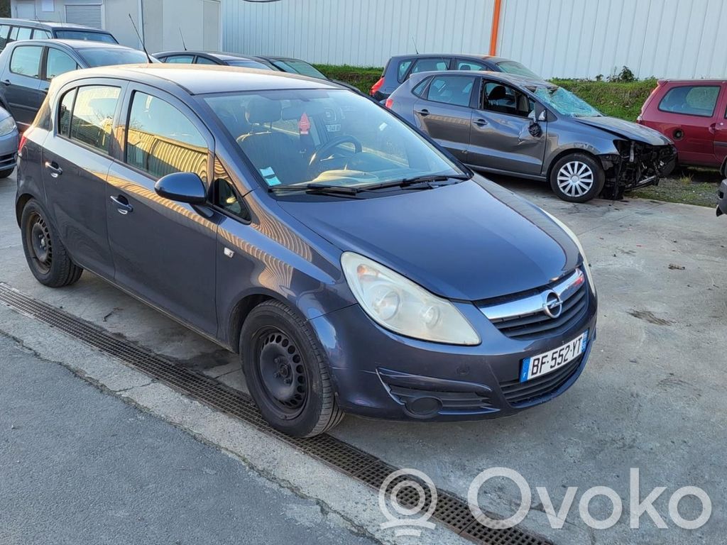 Opel Corsa D Front door lock 