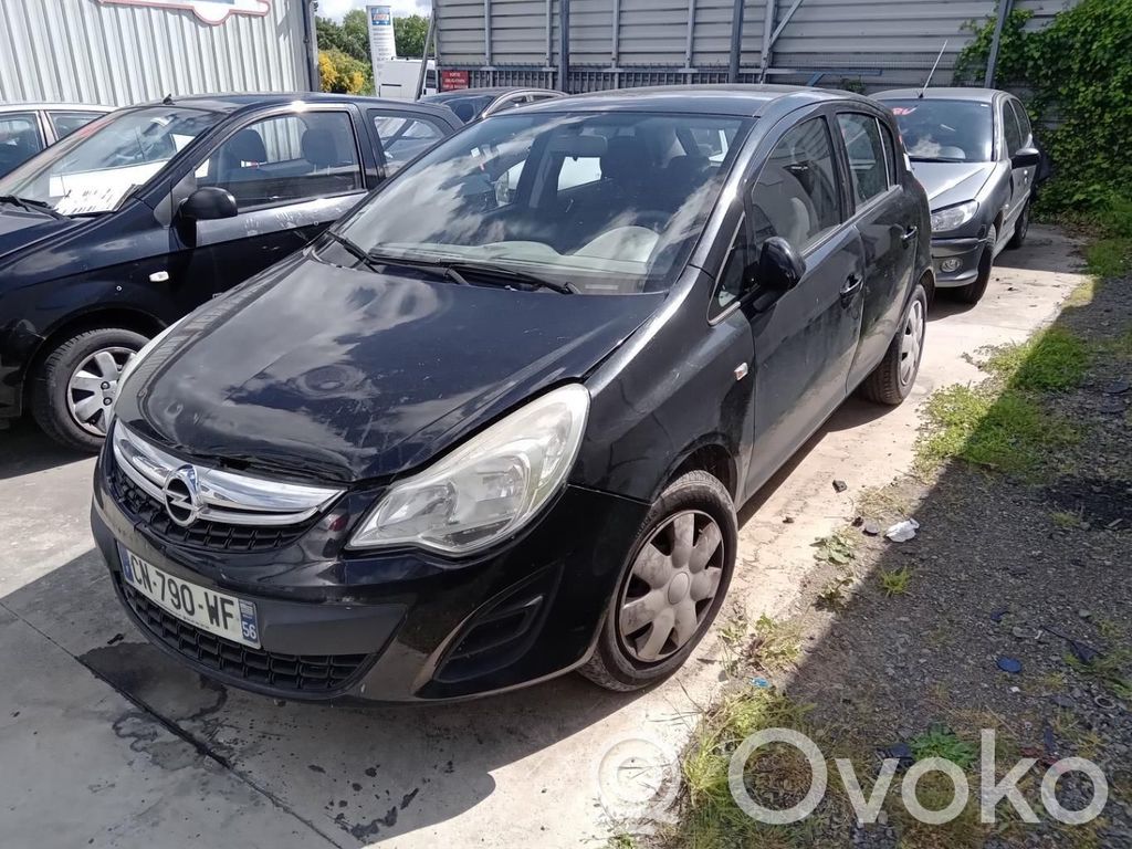 Opel Corsa D Durvis 