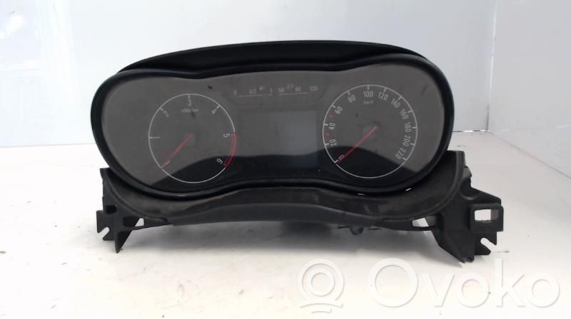 Speedometer (instrument cluster)   39204205