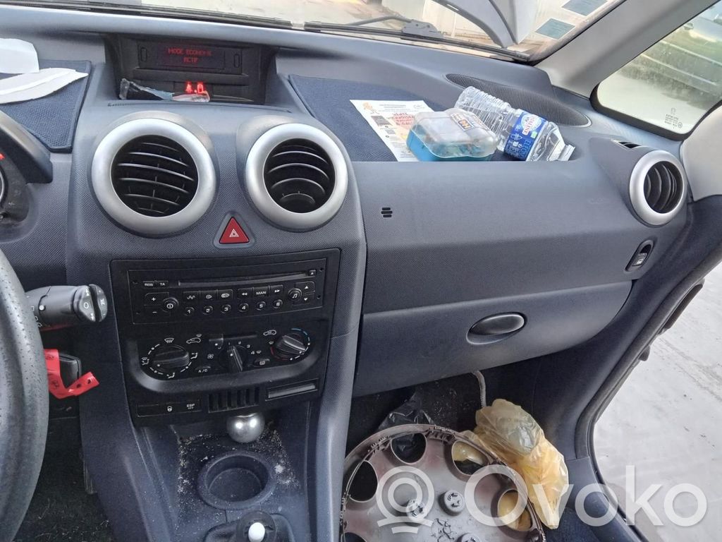 Peugeot 1007 Climate control unit 