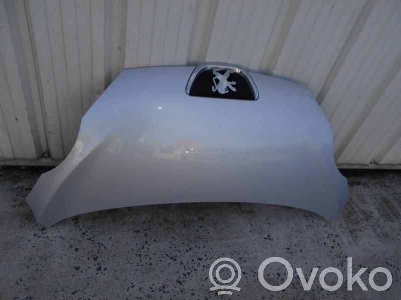 Peugeot 107 Konepelti 