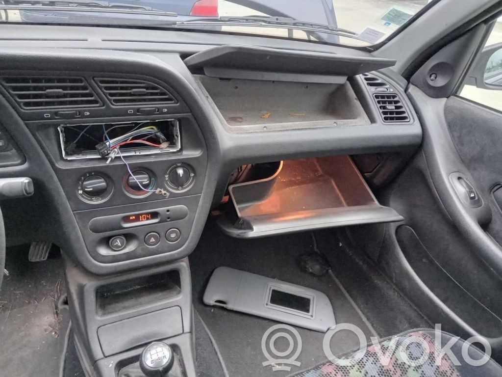 Peugeot 306 Climate control unit 