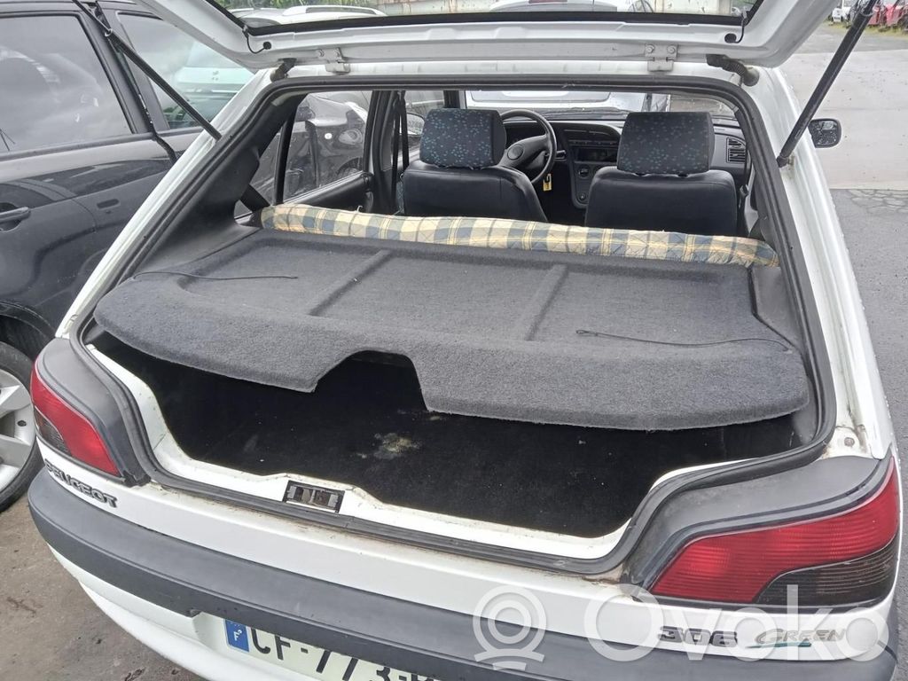 Peugeot 306 Hutablage 