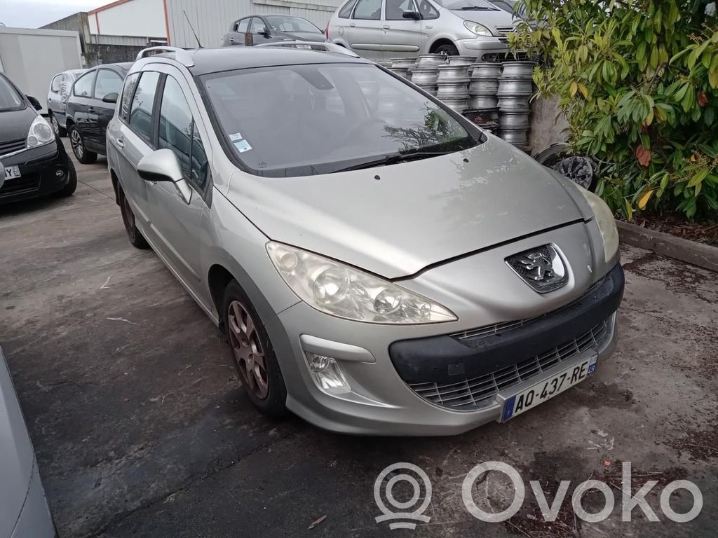 Peugeot 308 Front door lock 