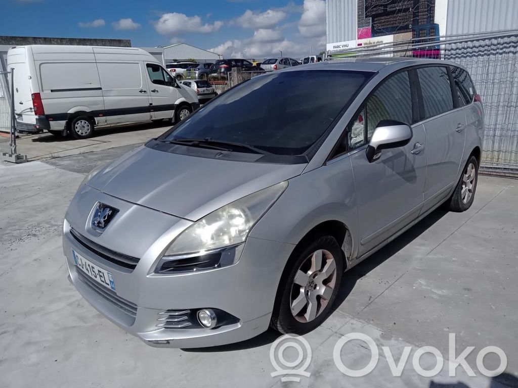 Peugeot 5008 Elektryczny podnośnik szyby drzwi przednich 