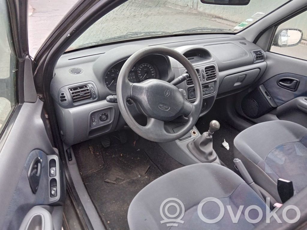 Renault Clio II Hebilla del cinturón delantero 