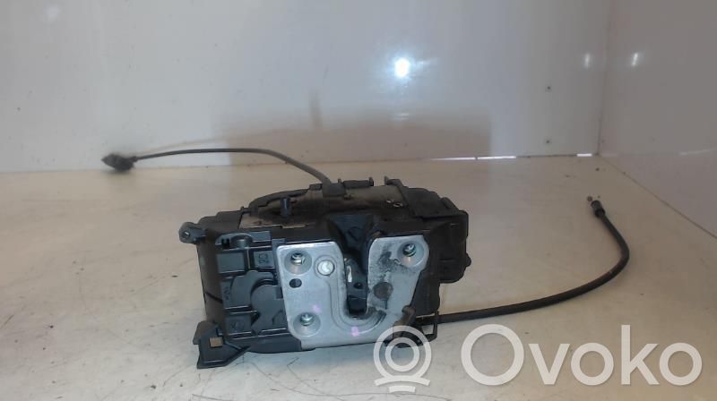Renault Clio III Cerradura de puerta trasera 