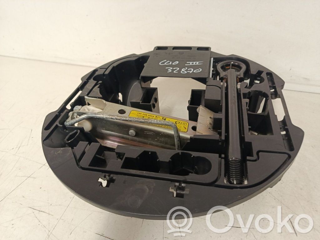 Renault Clio III Kit d’outils 