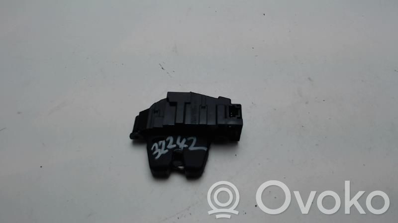 Renault Kadjar Tailgate/trunk/boot lock/catch/latch 
